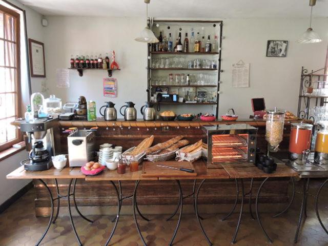 L Auberge Du Lion D Or Nanteuil-sur-Marne Eksteriør bilde