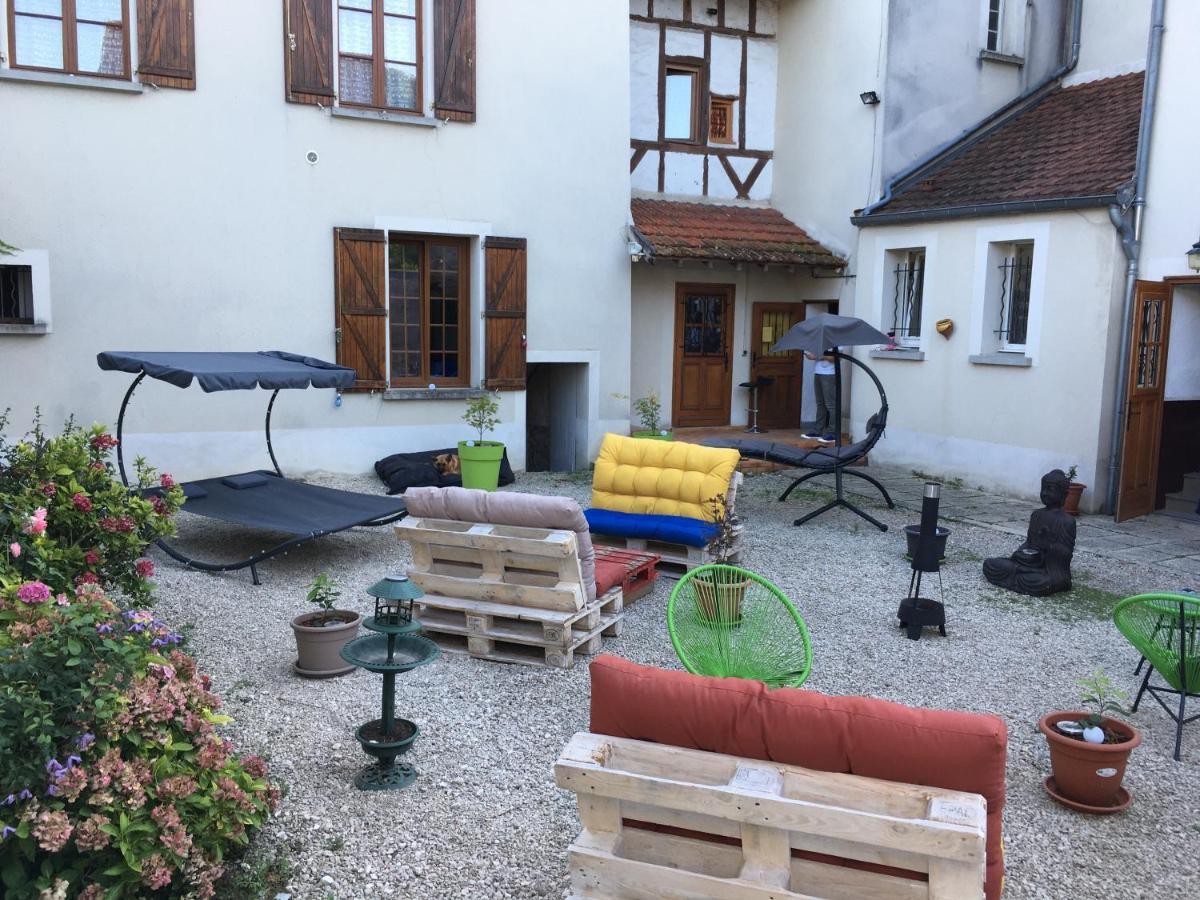 L Auberge Du Lion D Or Nanteuil-sur-Marne Eksteriør bilde