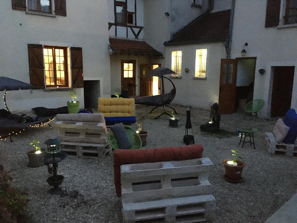 L Auberge Du Lion D Or Nanteuil-sur-Marne Eksteriør bilde