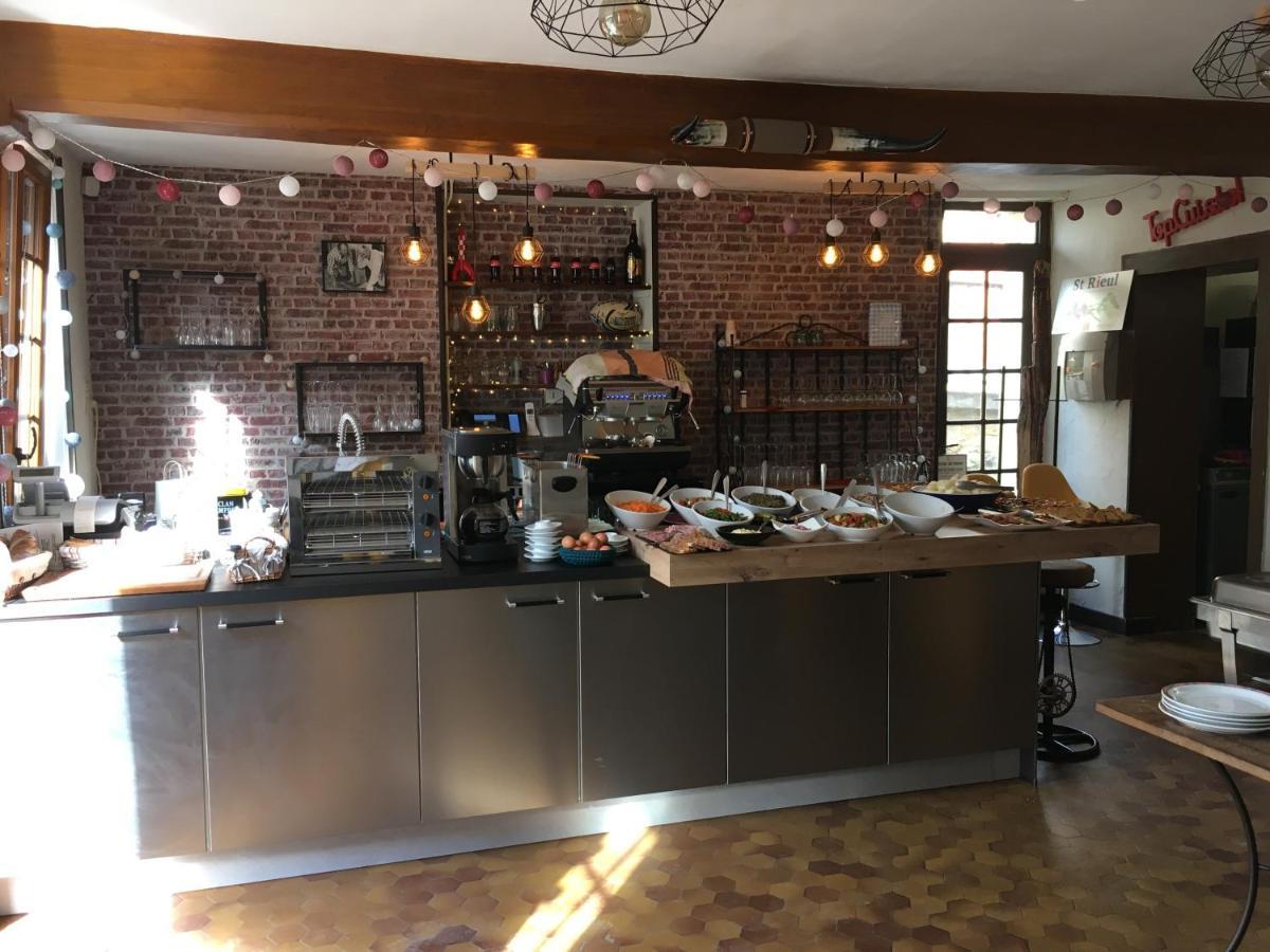 L Auberge Du Lion D Or Nanteuil-sur-Marne Eksteriør bilde